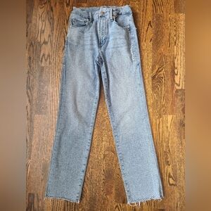 Good American Jeans Straight Leg Raw Hem Unique Pockets 4/27